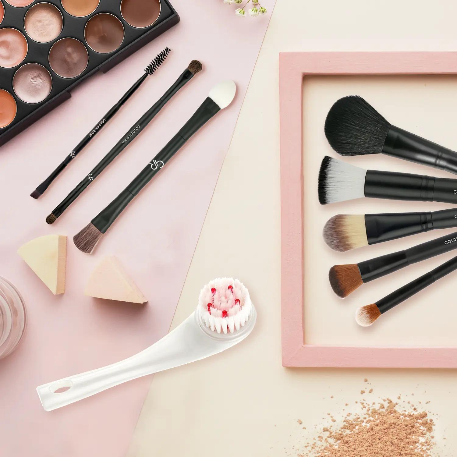 1710732672528_MAKE-UP BRUSHES.webp